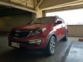 Selling Red Kia Sportage 2015 at 20000 km -1