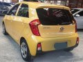 Sell Yellow 2017 Kia Picanto Manual Gasoline -3