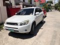 White Toyota Rav4 2007 Automatic Gasoline for sale-3