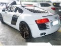 White Audi R8 2011 at 19000 km for sale -17