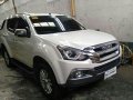 Sell White 2018 Isuzu Mu-X at 20000 km in Quezon City -5