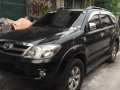 Selling Black Toyota Fortuner 2007 Automatic Gasoline -2