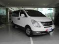 White 2014 Hyundai Starex Automatic Diesel for sale -0