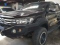 Selling Black Toyota Hilux 2016-5