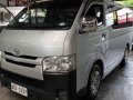 Selling Silver Toyota Hiace 2017 Manual Diesel-1