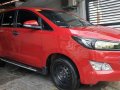 Red Toyota Innova 2017 at 28000 km for sale-0