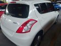 Selling White Suzuki Swift 2016 Automatic Gasoline in Quezon City-4