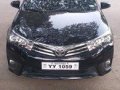 Sell Black 2016 Toyota Corolla Altis at 13000 km -5