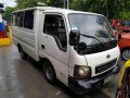 Selling White Kia Kc2700 2004 in Manila -4