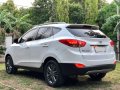 White Hyundai Tucson 2015 for sale in Manila -2
