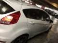 Sell White 2014 Ford Fiesta at 39000 km -3