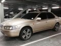 Selling Beige Toyota Camry 2000 Automatic Gasoline -1