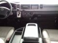 White Toyota Hiace 2013 at 59536 km for sale -14