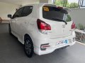 Selling White Toyota Wigo 2019 in Quezon City-2