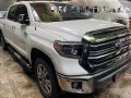 White Toyota Tundra 2018 at 10000 km for sale-2
