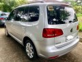 Sell 2nd Hand 2014 Volkswagen Touran Automatic Diesel at 27000 km -3
