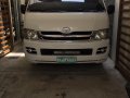Selling White Toyota Hiace 2008 Van in Quezon City -4