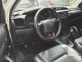 White Toyota Hilux 2016 at 32000 km for sale -0
