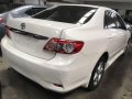 Sell Pearlwhite 2013 Toyota Corolla Altis in Quezon City -4