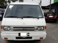 Selling White Mitsubishi L300 2015 Manual Diesel -1