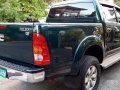 Selling Green Toyota Hilux 2010 in Quezon City-3