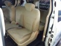 Sell White 2015 Hyundai Grand Starex at 44971 km-0