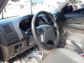 Sell Used 2013 Toyota Hilux Manual in Pasig -2
