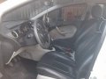 White Ford Fiesta 2014 at 77698 km for sale-6