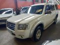 White Ford Everest 2007 Manual for sale  -6