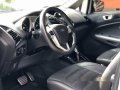 Selling White Ford Ecosport 2017 Automatic Gasoline at 20000 km-6