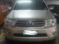 Selling Toyota Fortuner 2011 Automatic Gasoline -5