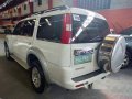 White Ford Everest 2007 Manual for sale  -4