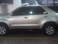 Selling Toyota Fortuner 2011 Automatic Gasoline -4