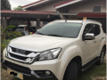 White 2017 Isuzu Mu-X at 18000 km for sale -0