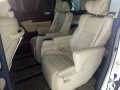 2017 Toyota Alphard for sale in Pasig -5