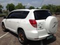 White 2007 Toyota Rav4 at 120000 km for sale -0