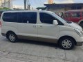 Hyundai Starex 2017 for sale in Quezon City -4