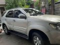 Selling Toyota Fortuner 2006 Automatic Gasoline at 176000 km -4