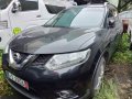 Black Nissan X-Trail 2015 at 55000 km for sale -4