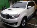 Used Toyota Fortuner V 2014 for sale in Quezon City-1