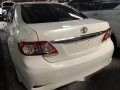 White Toyota Corolla Altis 2013 Automatic Gasoline for sale -2