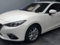 Pearlwhite Mazda 3 2014 for sale in Muntinlupa -0