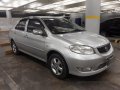 Selling Silver Toyota Vios 2004 at 99000 km-0