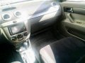 Black Chevrolet Optra 2008 at 70000 km for sale-3