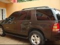 Selling Ford Explorer 2006 at 98000 km-1