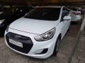 Sell White 2018 Hyundai Accent at 19319 km -0