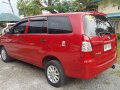 Red Toyota Innova 2007 at 45000 km for sale -3