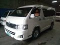 Sell 2nd Hand 2014 Toyota Hiace Automatic Diesel in Lucena -2