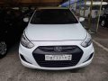 Sell White 2018 Hyundai Accent at 19319 km -6