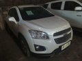 Sell White 2016 Chevrolet Trax Automatic Gasoline at 23000 km -1